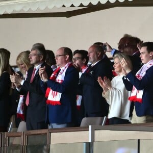 Vadim Vasilyev, le vice président du club, Dmitri Rybolovlev, le président du club, le prince Albert II de Monaco, Louis Ducruet, le fils de la princesse S. de Monaco, et sa fiancée Marie durant la rencontre de Ligue 1 Monaco contre Lille au stade Louis II de Monaco le 14 mai 2017. © Bruno Bebert / Bestimage