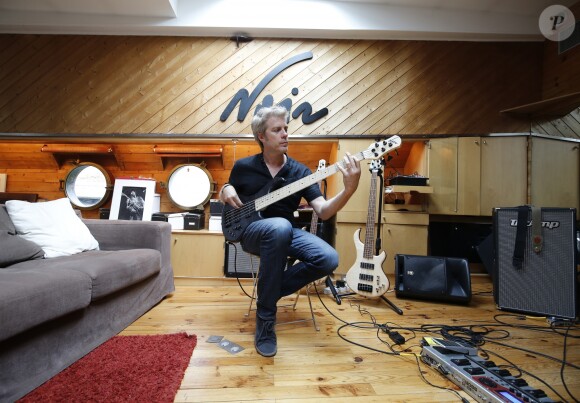 Exclusif - Kyle Eastwood - Le musicien de jazz américain Kyle Eastwood (fils de Clint Eastwood et de Maggie Johnson) invité par Jean-Michel Noir chez Bass Club Paris sur la péniche showroom de Levallois le 11 Mai 2017. © Marc Ausset- Lacroix/Bestimage