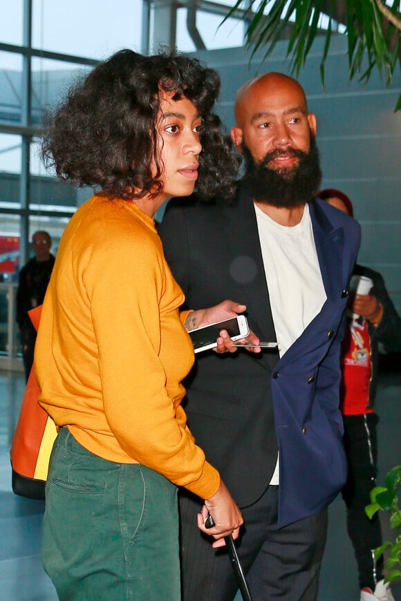 Solange Knowles et son mari Alan Ferguson à l'aéroport de New York le 3 mai 2016