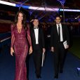 Exclusif - Le prince Nasser Al-Khelaïfi (président du PSG), Arnaud Lagardère et sa femme Jade - Dîner de gala au profit de la Fondation PSG au Parc des Princes à Paris le 16 mai 2017.
