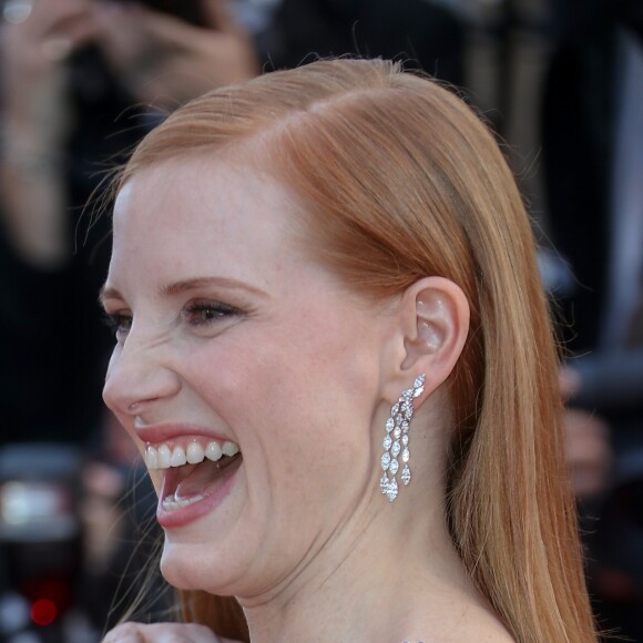 Jessica Chastain (robe Givenchy) - Montée des marches du film "Okja" lors du 70e Festival International du Film de Cannes. Le 19 mai 2017. © Borde-Jacovides-Moreau / Bestimage
