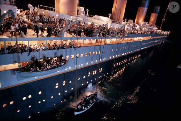Image du film "Titanic" de James Cameron, sorti en décembre 1997 sur les écrans américains.

