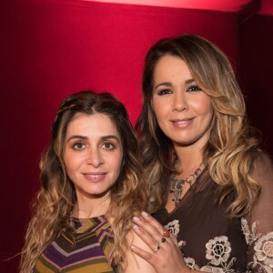 Exclusif - Julie Zenatti et Chimène Badi - Backstage de l'émission "Tous au Moulin Rouge pour le sidaction" au Moulin Rouge à Paris le 20 mars 2017. © Cyril Moreau - Dominique Jacovides / Bestimage