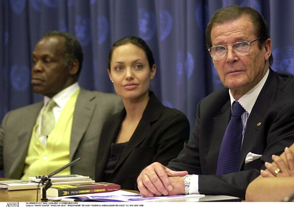 Danny Glover, Angelina Jolie et Roger Moore - Réunion des ambassadeurs de bonne volonté de l'Unicef à New York en 2002