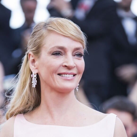 Uma Thurman (en robe Prada et bijoux Chaumet) - Montée des marches de la soirée du 70ème anniversaire du Festival de Cannes. Le 23 mai 2017. © Borde-Jacovides-Moreau / Bestimage