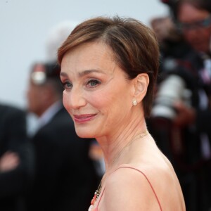 Kristin Scott Thomas (en robe Dior) - Montée des marches de la soirée du 70ème anniversaire du Festival de Cannes. Le 23 mai 2017. © Borde-Jacovides-Moreau / Bestimage