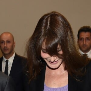 Nicolas Sarkozy et sa femme Carla Bruni-Sarkozy - Présentation du nouveau livre de Marisa Bruni Tedeschi "Mes chères filles, je vais vous raconter" à Turin en Italie le 6 mars 2017.