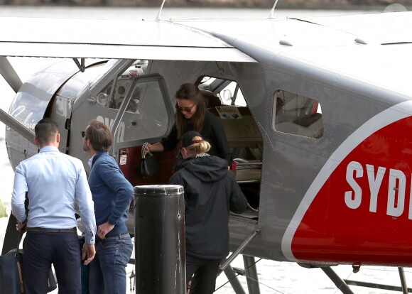 Pippa Middleton et son mari James Matthews sont arrivés en hydravion, avec des amis, à Cottage Point, en Australie, le 31 mai 2017.