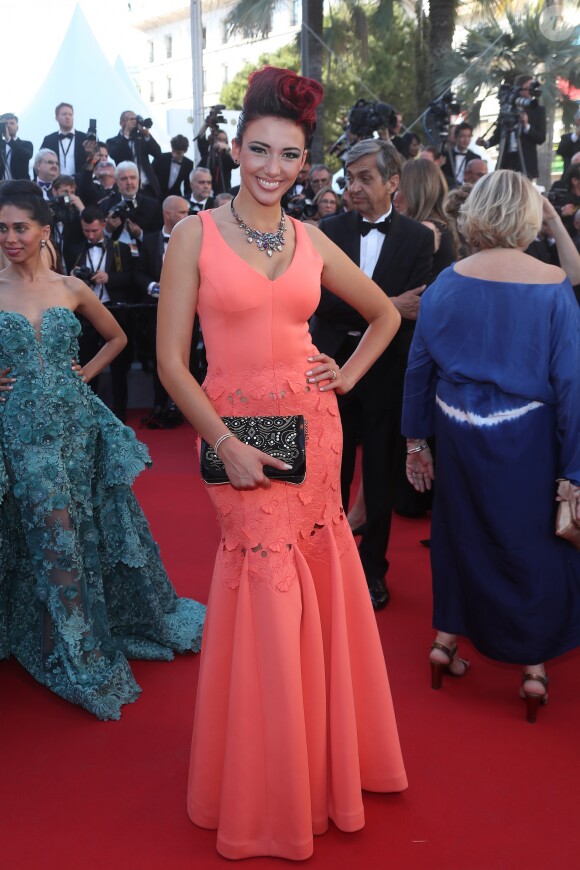 Delphine Wespiser (robe Christophe Guillarmé) - Montée des marches du film "Les Fantômes d'Ismaël" lors de la cérémonie d'ouverture du 70ème Festival International du Film de Cannes. Le 17 mai 2017 © Borde-Jacovides-Moreau / Bestimage