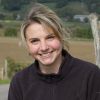 Nathalie, 27 ans, éleveuse de vaches et de chèvres pour le fromage en Bourgogne – Franche Comté. Candidate de "L'amour est dans le pré 2017".