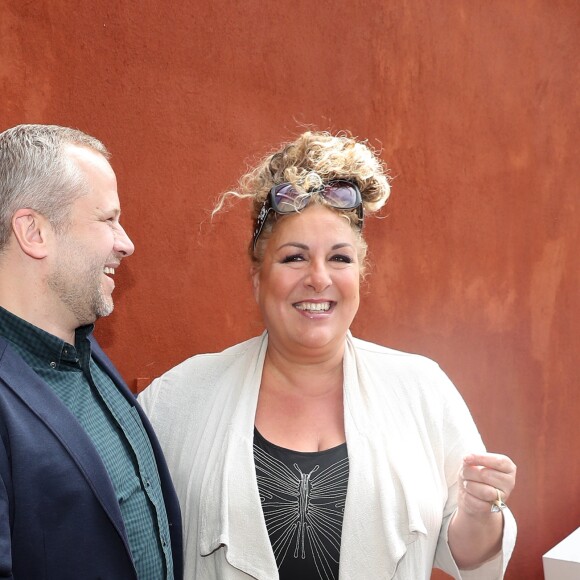 Marianne James et son compagnon - Jour 10 - Les célébrités au village des Internationaux de Tennis de Roland Garros à Paris. Le 6 juin 2017 © Moreau-Jacovides / Bestimage