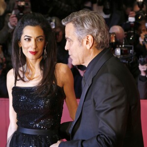 George Clooney et sa femme Amal Alamuddin Clooney à la première de "Hail Caesar!" au 66e festival international du film de Berlin le 11 février 2016. © CPA / Bestimage