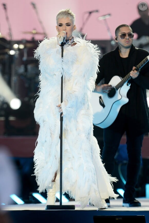 Katy Perry au concert 'One Love Manchester', à Manchester le 4 juin 2017