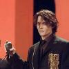 La même année, quand il reçoit un César d'honneur, Johnny Depp trouve une astuce pour ne pas faire un discours incompréhensible en français comme Clint Eastwood en 1998 : faire un message préenregistré ! Un must !