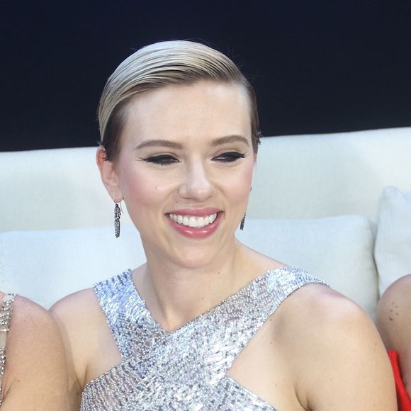 Demi Moore, Scarlett Johansson et Zoë Kravitz - Première du film "Rough Night" au théâtre AMC Lincoln Square à New York City, New York, Etats-Unis, le 12 juin 2017.  Celebs attending the "Rough Night" premiere presented by SVEDKA Vodka at AMC Lincoln Square Theater in New York City, NY, USA on June 12, 2017.12/06/2017 - New York