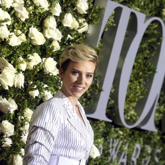 Scarlett Johansson (robe Michael Kors) lors de la 71e cérémonie annuelle des Tony Awards 2017 au Radio City Music Hall à New York, le 11 juin 2017. © Future-Image via ZUMA Press/Bestimage
