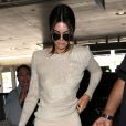 Kendall Jenner sans soutien-gorge à l'aéroport