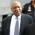 Bill Cosby et son ami Joe Tory à la sortie du tribunal Montgomery Count à Norristown pour son procès pour agression sexuelle, le 8 juin 2017