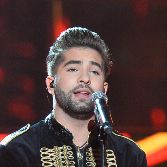 Le chanteur Kendji Girac - 30ème édition du Téléthon 2016 (AFMTéléthon) à l'hippodrome de Longchamp à Paris, France, le 3 décembre 2016. Ce grand marathon caritatif en faveur de la recherche sur les maladies rares, s'est achevé dans la nuit avec 80,31 millions d'euros de promesses de dons au compteur, a annoncé l'Association Française contre les Myopathies (AFM-Téléthon). © Coadic Guirec/Bestimage