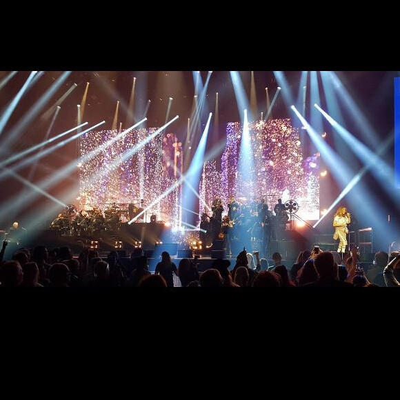 Céline Dion sur la scène de la Royal Arena à Copenhague le 15 juin 2017
