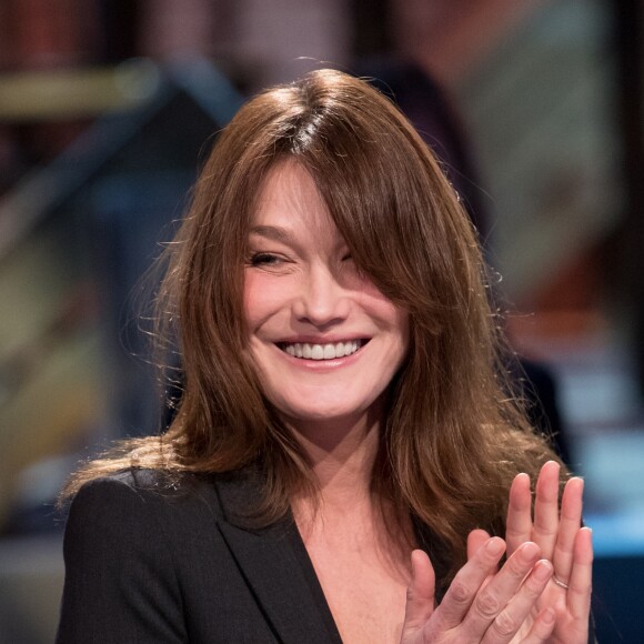Exclusif - Carla Bruni-Sarkozy lors de l'Enregistrement de l'émission MerciBrassens, dans les studios de La Plaine Saint-Denis, qui sera diffusée sur France 2 le samedi 18 février en prime time. Le 31 janvier 2017 © Cyril Moreau / Bestimage