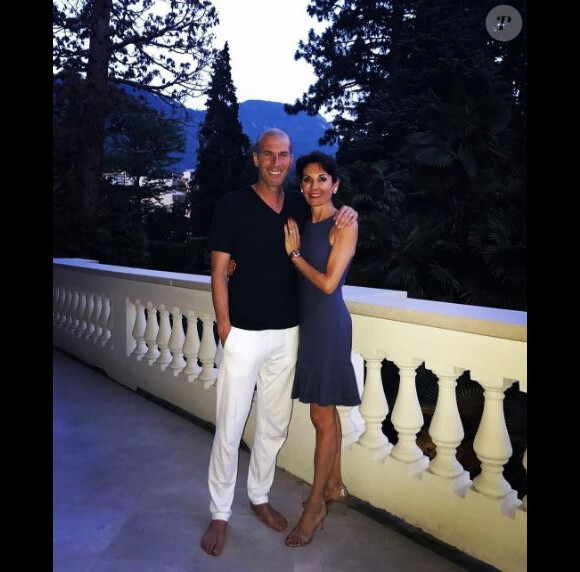 Zinedine Zidane s'offre quelques jours en amoureux avec sa femme Véronique en Italie, juin 2017.