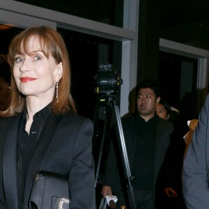 Isabelle Huppert - Soirée d'anniversaire du 25e Festival du film français au Japon à l'ambassade de France à Tokyo, Japon, le 22 juin 2017.