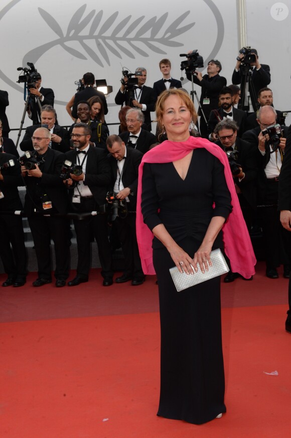 Ségolène Royal - Montée des marches du film "Mise à Mort du Cerf Sacré" lors du 70ème Festival International du Film de Cannes, France, le 22 mai 2017. © Rachid Bellak/Bestimage