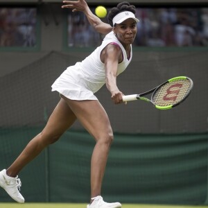 Venus Williams lors de son match (qu'elle a remporté) contre la Belge Elise Mertens, première journée du tournoi de Wimbledon, le 3 juillet 2017.