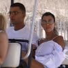 Kourtney Kardashian, son compagnon Younes Bendjima et des amis à Saint-Tropez le 3 juillet 2017