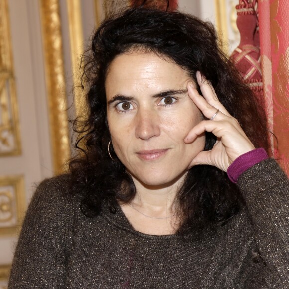 Mazarine Pingeot - Portrait - Paris le 4 mars 2017 © Cédric Perrin / Bestimage