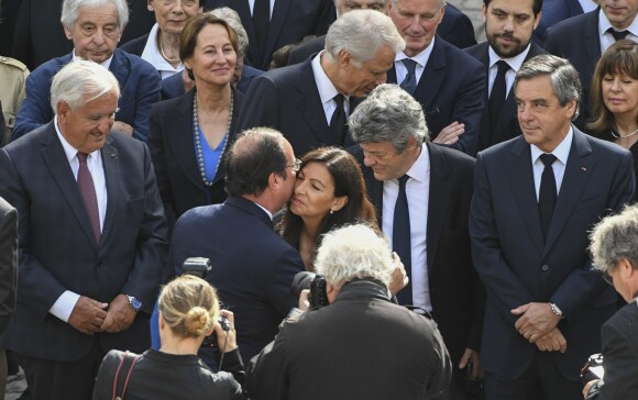 Jean-Pierre Raffarin, Ségolène Royal, François Hollande, Anne Hidalgo, Dominique de Villepin, Jean-Louis Borloo, François Fillon - Hommage national à Simone Veil (femme politique et rescapée de la Shoah) dans la cour d'Honneur des Invalides à Paris, France, le 5 juillet 2017. Simone Veil reposera avec son mari au Panthéon. © Pierre Perusseau/Bestimage