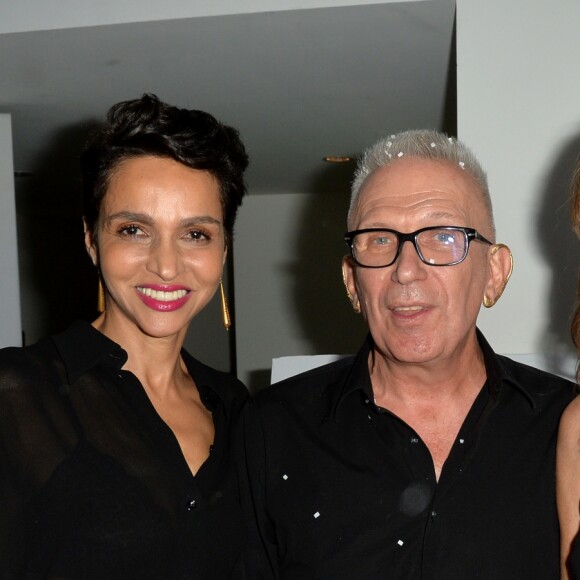 Farida Khelfa, le designer Jean Paul Gaultier et Carla Bruni-Sarkozy en backstage du défilé de mode "Jean Paul Gaultier", collection Haute-Couture automne-hiver 2017/2018, à Paris. Le 5 juillet 2017 © CVS-Veeren / Bestimage  People on backstage during Jean Paul Gaultier fashion show Haute-Couture F/W 2017/2018 in Paris. On july 5th 201705/07/2017 - Paris