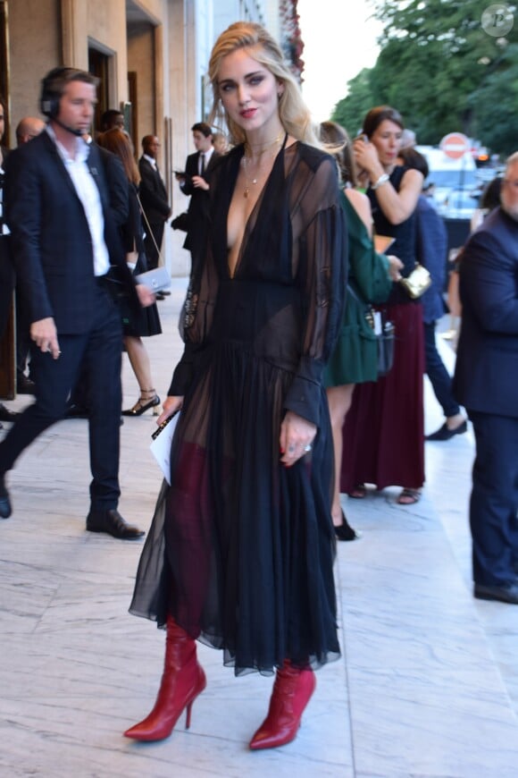 Chiara Ferragni - Défilé Fendi, collection Haute Fourrure automne-hiver 2017-2018 au Théâtre des Champs-Élysées. Paris, le 5 juillet 2017.