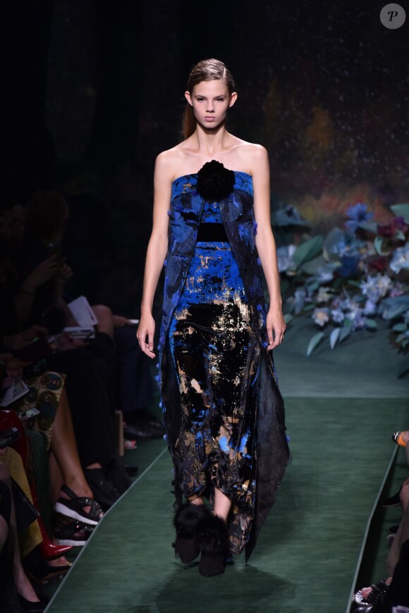 Défilé Fendi, collection Haute Fourrure automne-hiver 2017-2018 au Théâtre des Champs-Élysées. Paris, le 5 juillet 2017.