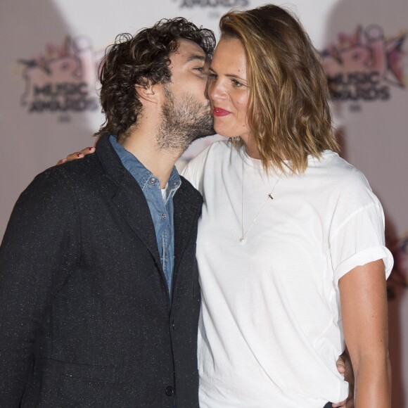 Laure Manaudou et son compagnon Jérémy Frérot - Arrivées à la 17ème cérémonie des NRJ Music Awards 2015 au Palais des Festivals à Cannes, le 7 novembre 2015.