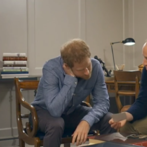 Les princes Harry et William dans la bande-annonce du documentaire "Diana, Our Mother: Her Life and Legacy", produit par HBO et diffusé sur le réseau anglais ITV fin juillet 2017