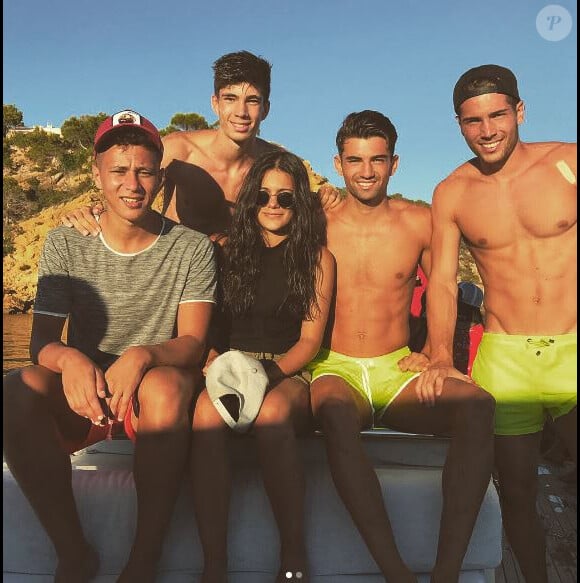 Luca Zidane partage une photo de famille sur Instagram, lors de vacances à Ibiza. Juillet 2017.