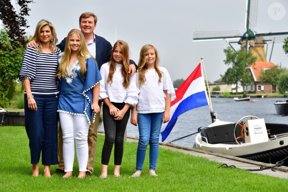 la reine Maxima, le roi Willem-Alexander, La princesse Amalia, la princesse Alexia et la princesse Ariane - Rendez-vous avec la famille royale des Pays-Bas à Warmond le 7 juillet 2017. 07/07/2017 - Warmond