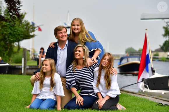 le roi Willem-Alexander, La princesse Amalia, la princesse Ariane, la reine Maxima, la princesse Alexia - Rendez-vous avec la famille royale des Pays-Bas à Warmond le 7 juillet 2017. 07/07/2017 - Warmond