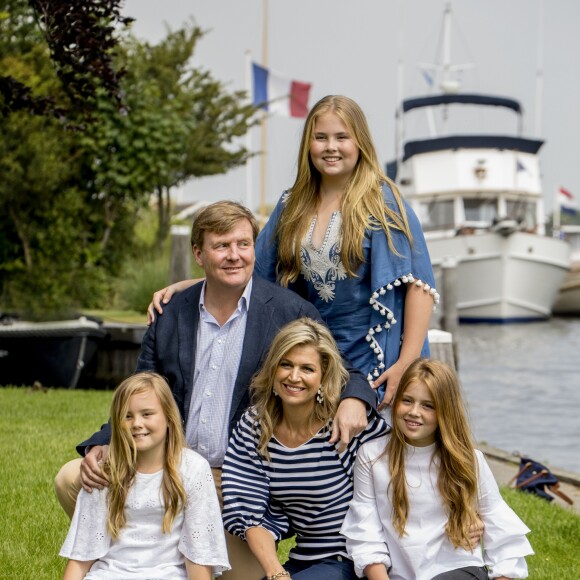 Le roi Willem-Alexander, La princesse Amalia, la princesse Ariane, la reine Maxima, la princesse Alexia - Rendez-vous avec la famille royale des Pays-Bas à Warmond le 7 juillet 2017. 07/07/2017 - Warmond