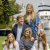 Le roi Willem-Alexander, La princesse Amalia, la princesse Ariane, la reine Maxima, la princesse Alexia - Rendez-vous avec la famille royale des Pays-Bas à Warmond le 7 juillet 2017. 07/07/2017 - Warmond