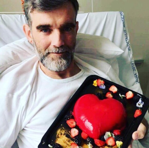 Stefán Karl Stefánsson à l'hôpital le 2 juillet 2017. L'acteur islandais est atteint d'un cancer en phase terminale. © Facebook Stefán Karl Stefánsson