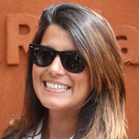 Karine Ferri dans les tribunes lors du Tournoi de Roland-Garros (les Internationaux de France de tennis) à Paris, le 27 mai 2016. © Cyril Moreau/Bestimage