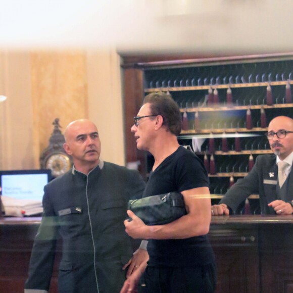 Exclusif - Jean-Claude Van Damme tourne un spot avec son fils Kristopher à Rome le 6 juillet 2017.