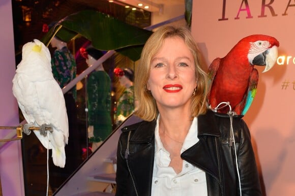 Semi-Exclusif - Karin Viard lors de la réouverture de la boutique "Tara Jarmon" sur les Champs Elysées à Paris, le 16 mars 2017. © Coadic Guirec/Bestimage