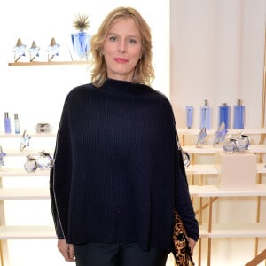 Karin Viard - Le parfum Angel de Thierry Mugler célèbre ses 25 ans au Grand Musée du Parfum à Paris le 5 janvier 2017. © Veeren/Bestimage