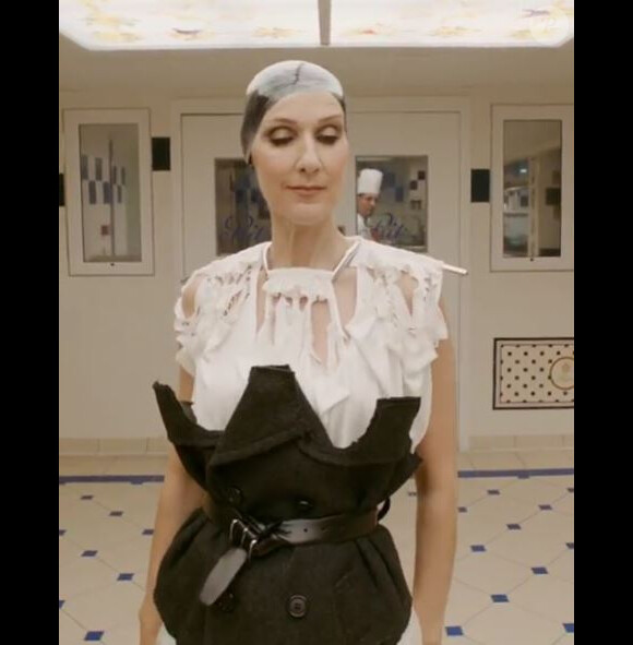 Capture d'écran de la vidéo du shooting de Céline Dion pour Vogue. Instagram, juillet 2017