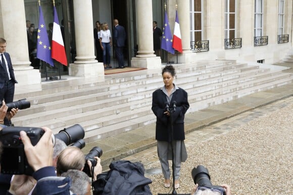 Rihanna Au palais de l'Elysée, où elle a été reçue par le président, à Paris. Le 26 juillet 2017 © Alain Guizard / Bestimage
