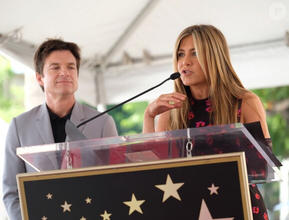 Jason Bateman et Jennifer Aniston - Jason Bateman reçoit son étoile sur le Walk of Fame à Hollywood, le 26 juillet 2017